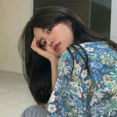 猎头黄仁勋的2025：高管从巨头挖，干活钟爱华人创业团队